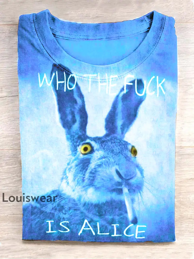 Lustiges süßes Häschen-Rauchen mit lässiger Kurzarm-T-Shirt Hellblau / S