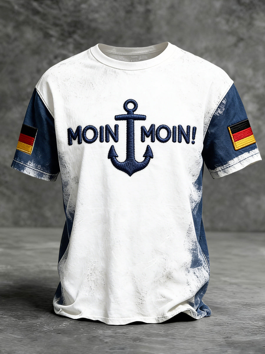 Herrenweißes, lässiges T-Shirt mit deutschem „Moin“-Verlaufsdruck