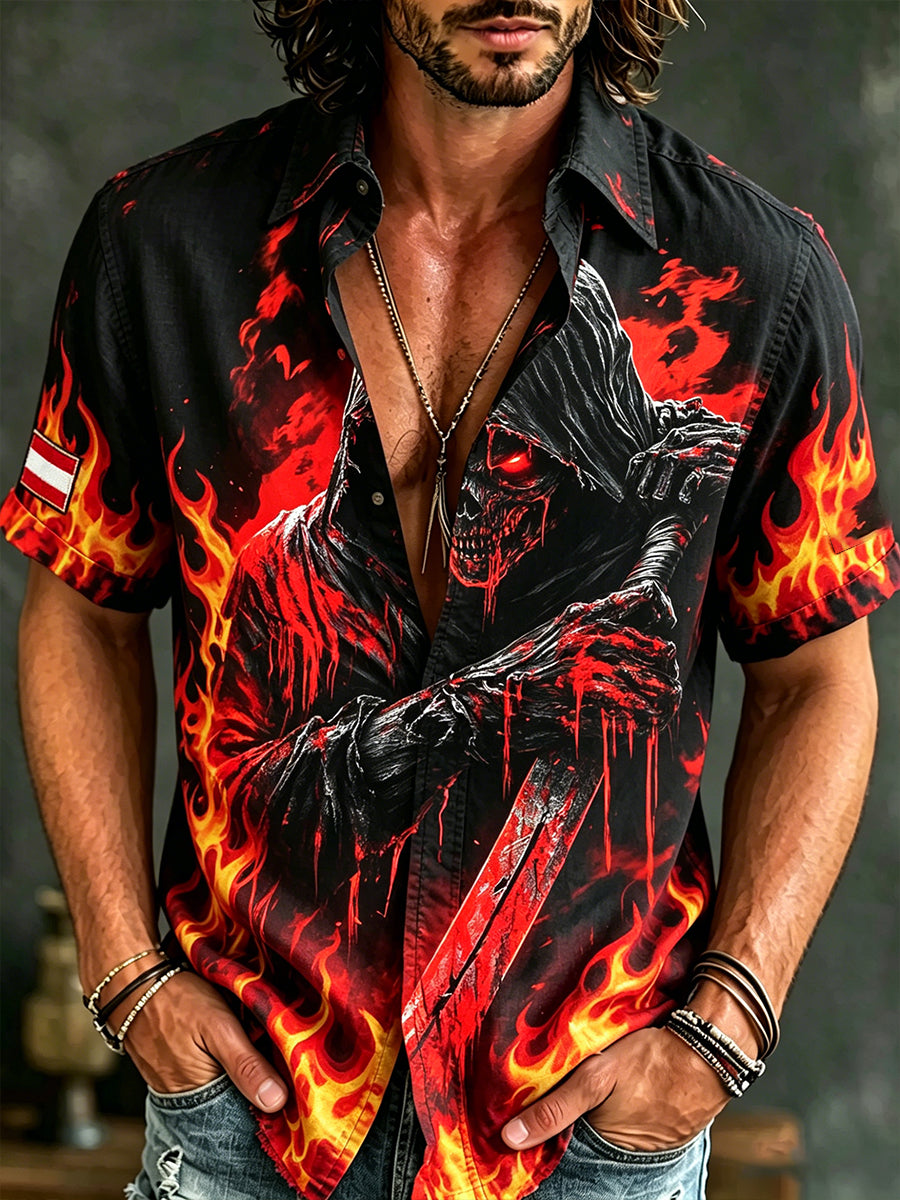 Herren-Gradienten-Hemd mit kurzen Ärmeln und Flamme- sowie Totenkopf-Elementen