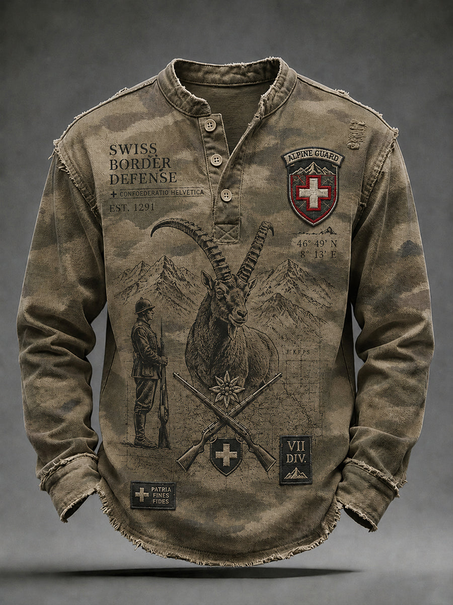 Herren-Longsleeve mit alpinem, militärinspiriertem Print