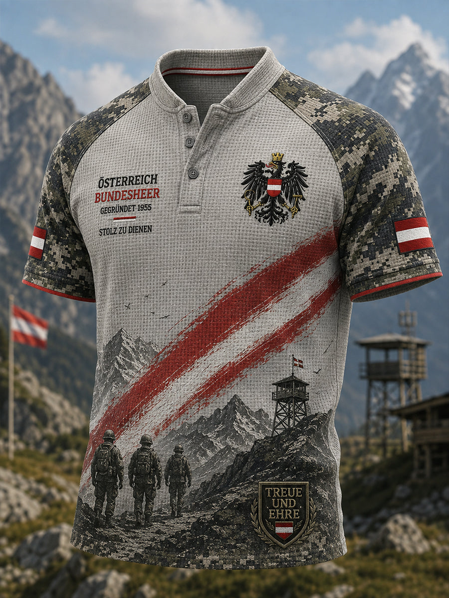 Herren-T-Shirt mit kurzen Ärmeln im österreichischen Militärstil