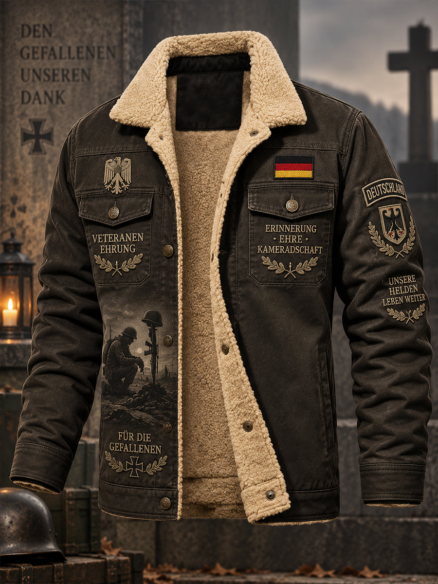 Herrenjacke mit Fleece-Innenfutter und Grafikdruck zum Veteranengedenken