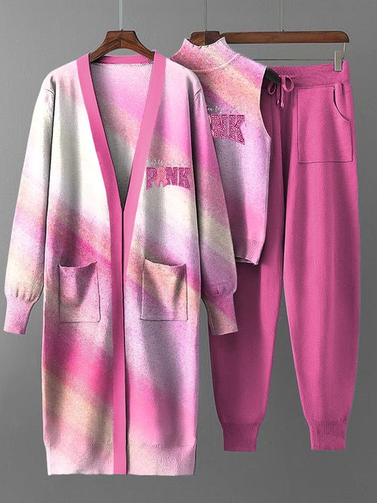 Dreiteiliges Damen-Vintage-Set mit rosafarbener Steigung gestreifter Mantel