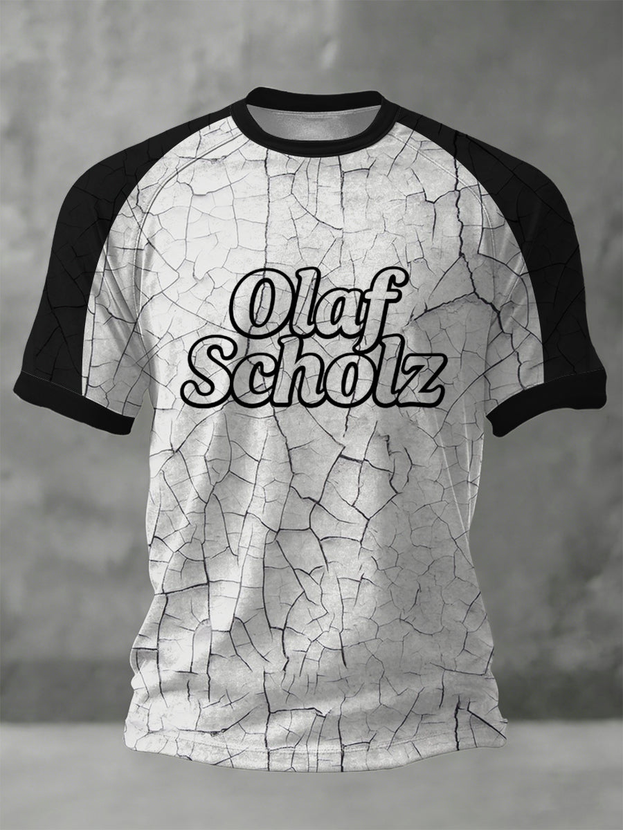Herren Edgy Crackle-Print "Olaf Scholz" Ringer T-Shirt