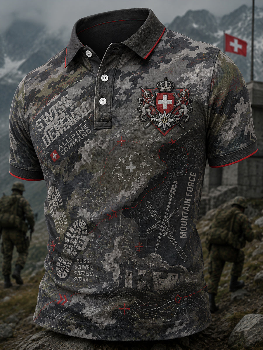 Herren-Poloshirt mit kurzen Ärmeln und militärstilvollem Print