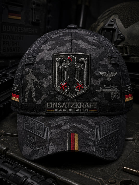 Herrenhut im Vintage-Stil mit militärinspiriertem Muster