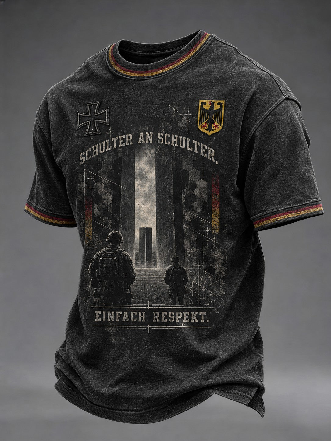 Herren-T-Shirt mit Deutschland-Volkstrauertag-Print